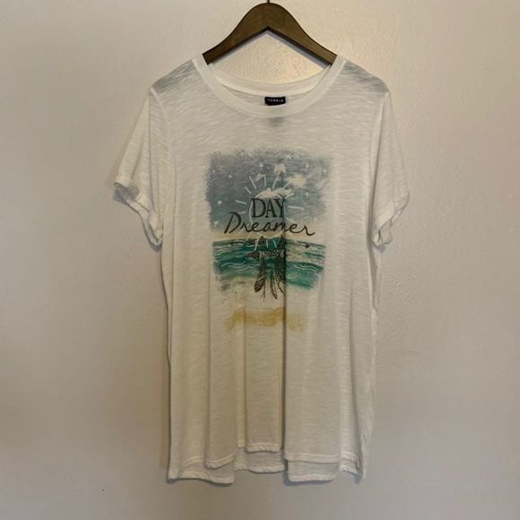 Torrid Daydreamer tee - Picture 4 of 9